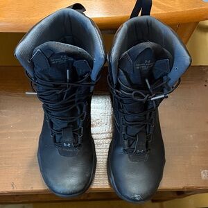 Under Armour Men's Black High-Top Boots